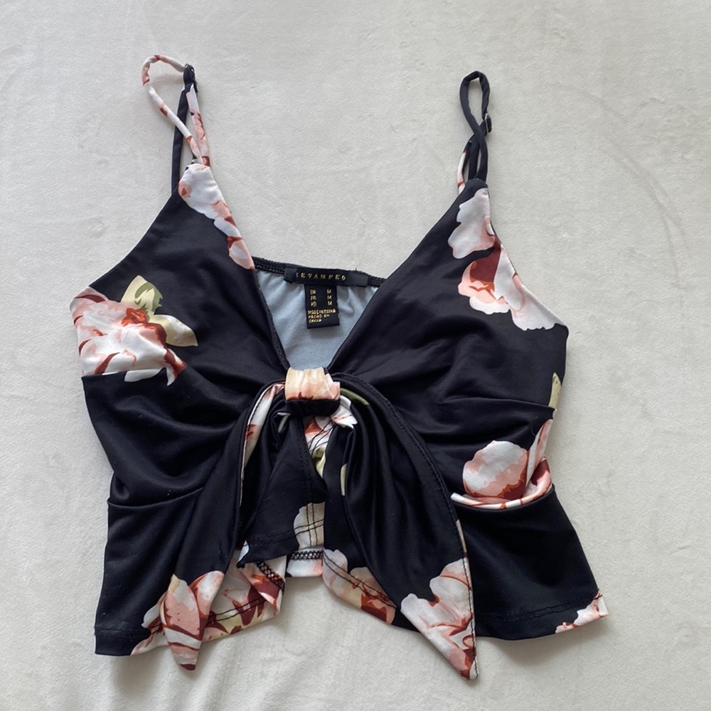 Black Floral Crop Tank Top